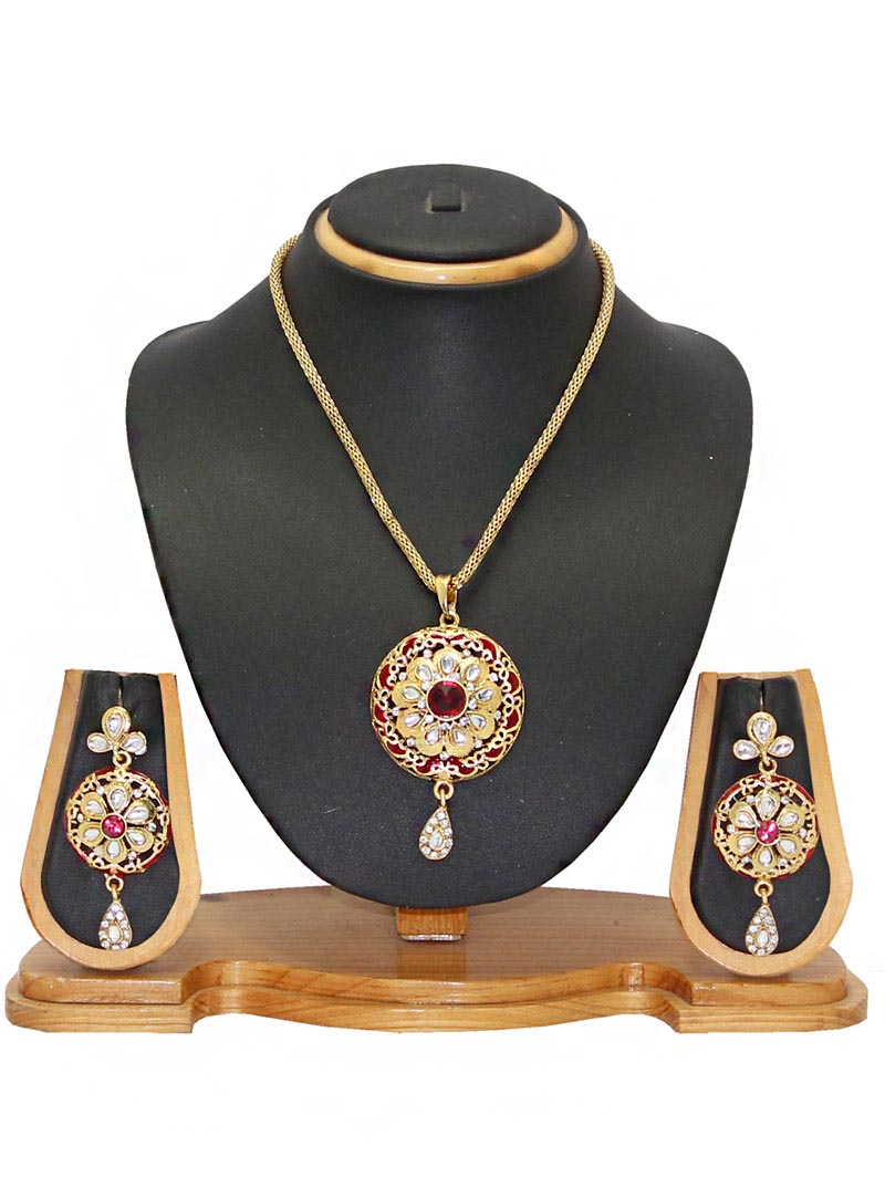 Red Zinc Austrian Diamonds Necklace With Earrings 66069