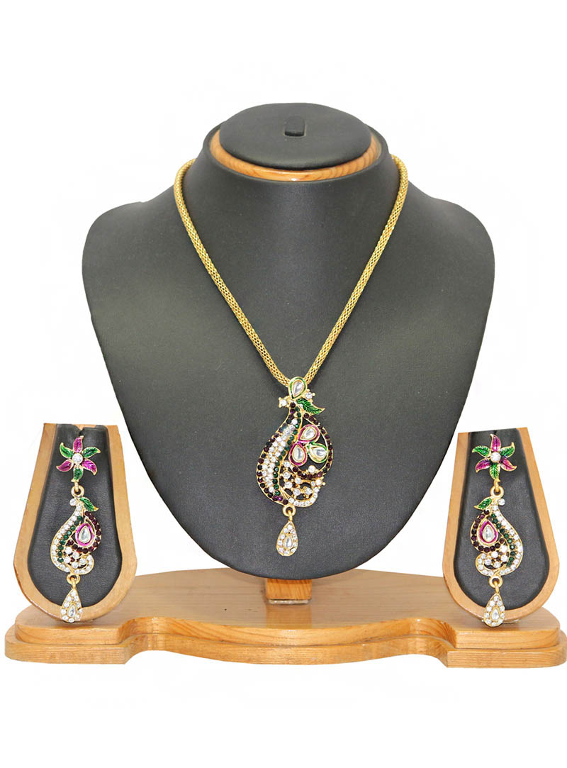 Green Zinc Austrian Diamonds Necklace With Earrings 66083
