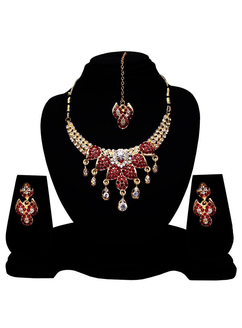 Maroon Alloy Austrian Diamond Set With Earrings and Maang Tikka 128581