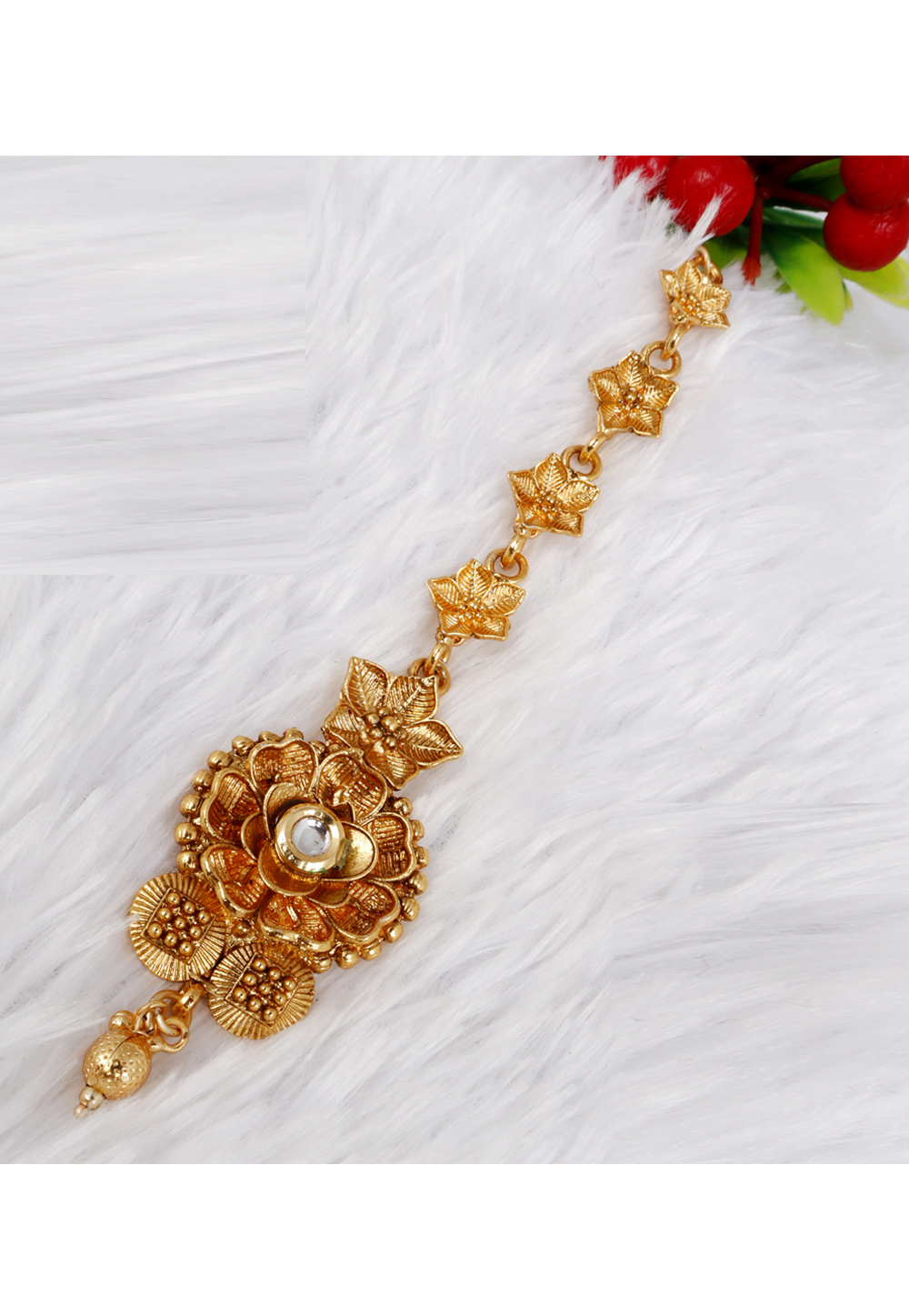Golden Alloy Austrian Diamonds and Kundan Maang Tikka 272592