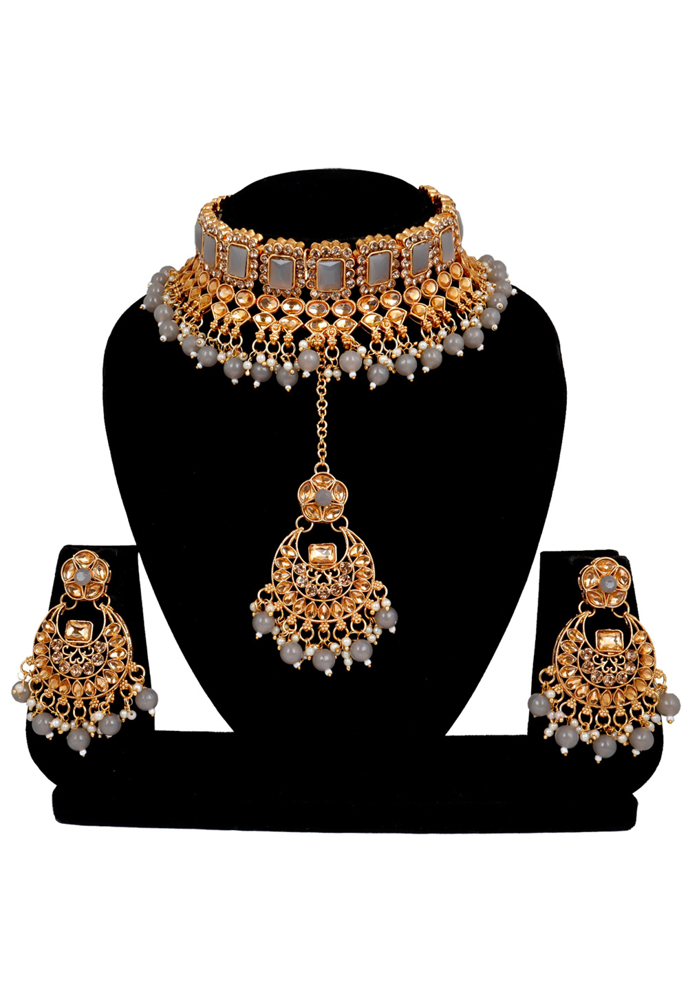 Grey Alloy Austrian Diamonds and Kundan Necklace Set With Earrings and Maang Tikka 272625