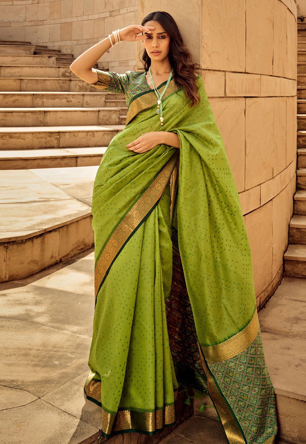 Light Green Silk Saree With Blouse 275883