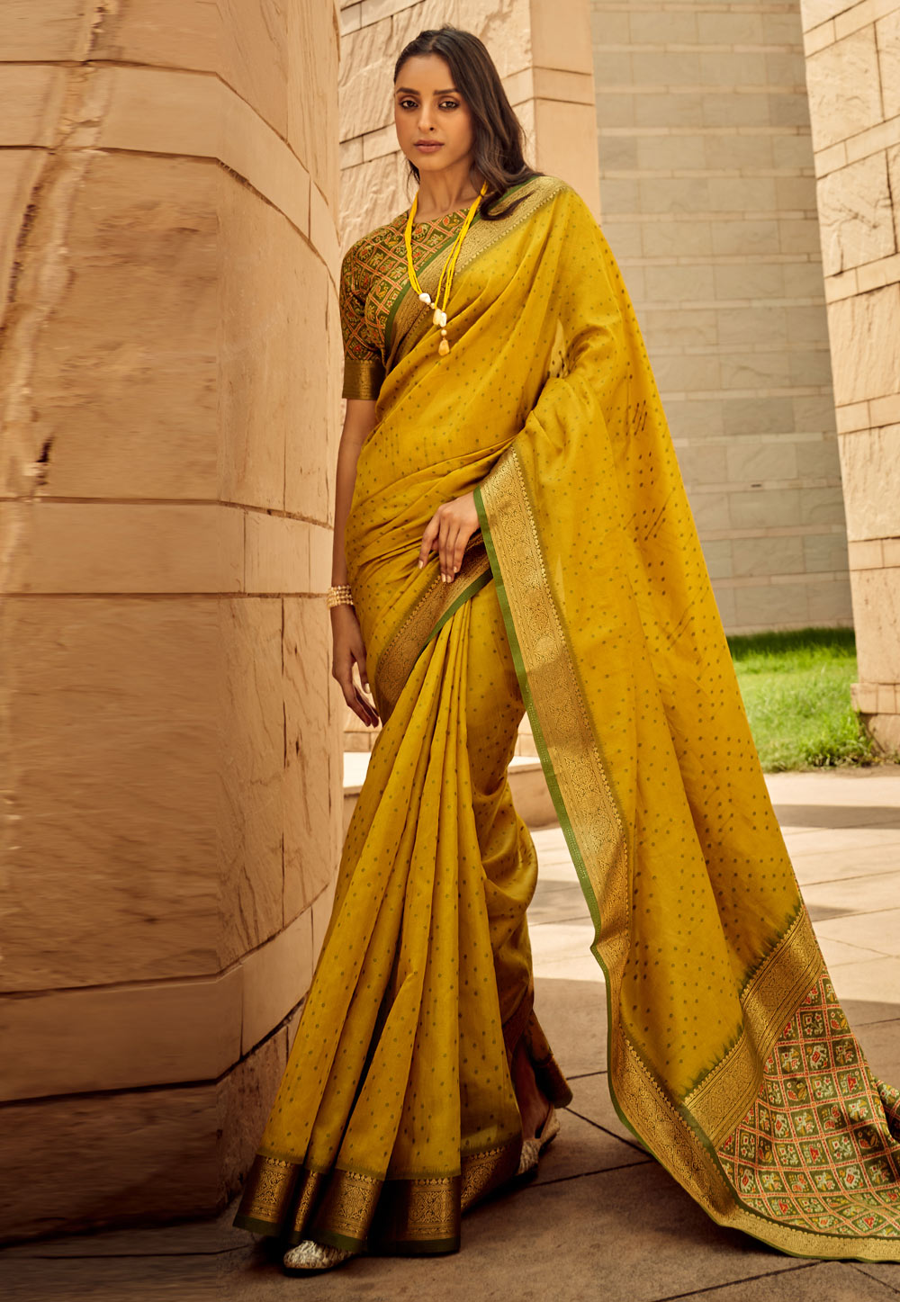 Mustard Silk Saree With Blouse 275887