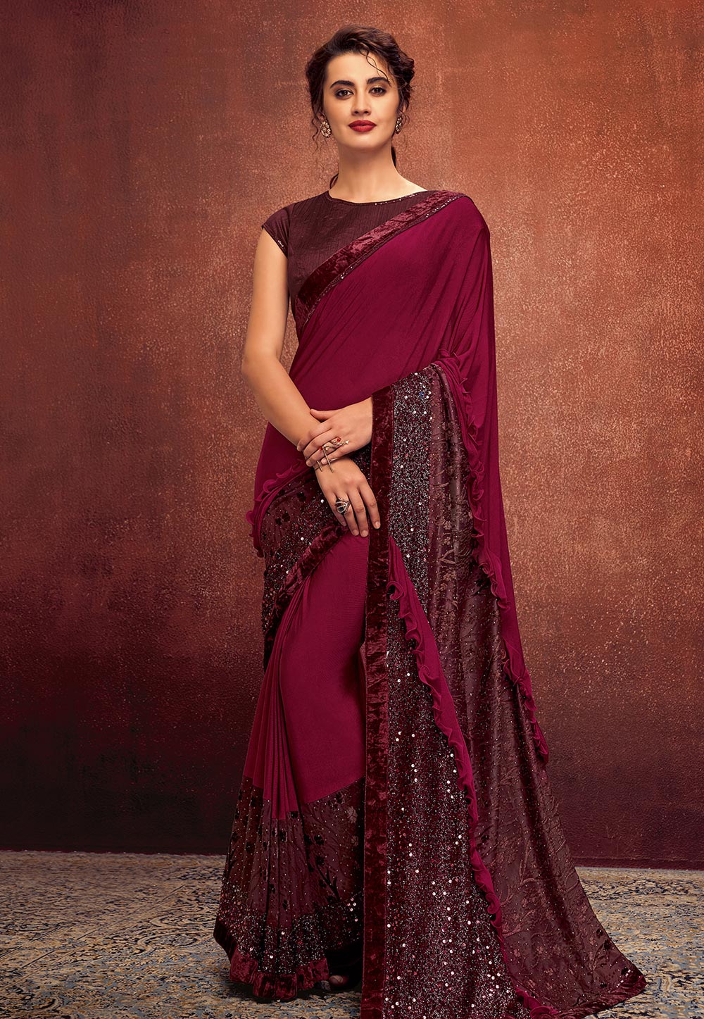Magenta Lycra Saree With Blouse 195579