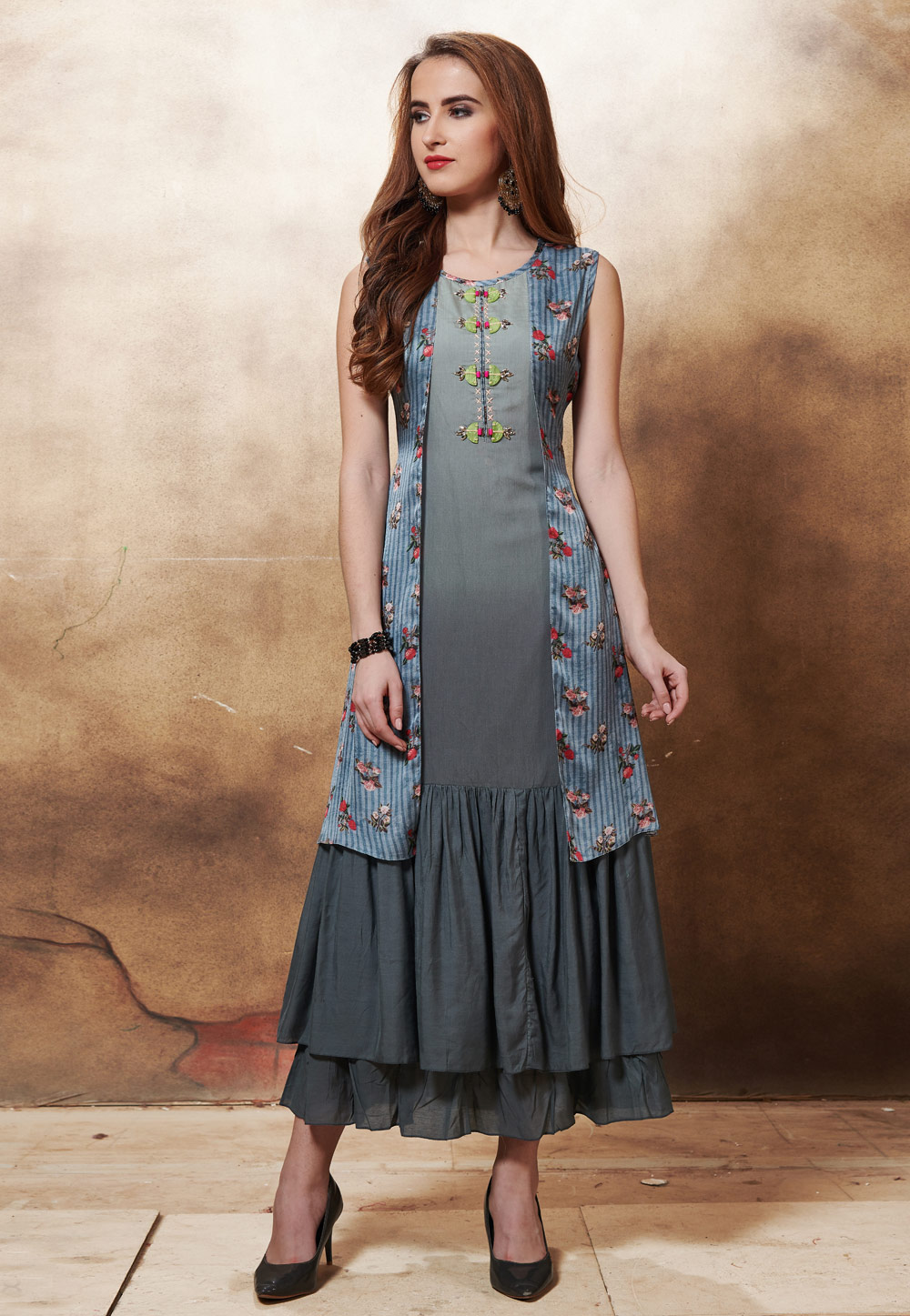 Grey Muslin Readymade Kurti 209497