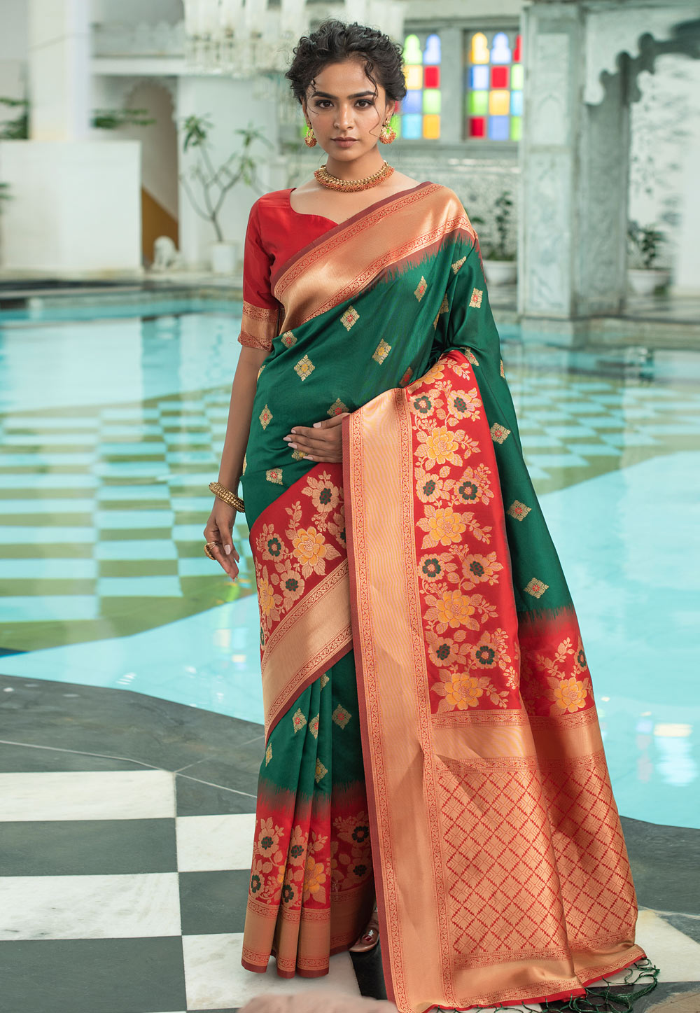Green Banarasi Silk Saree With Blouse 237069