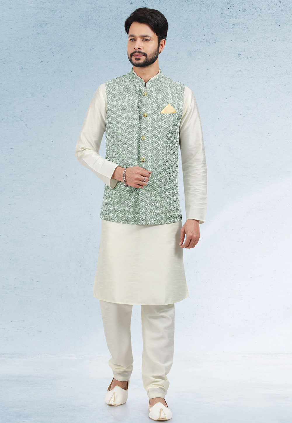 Off White Art Silk Kurta Pajama With Jacket 257557