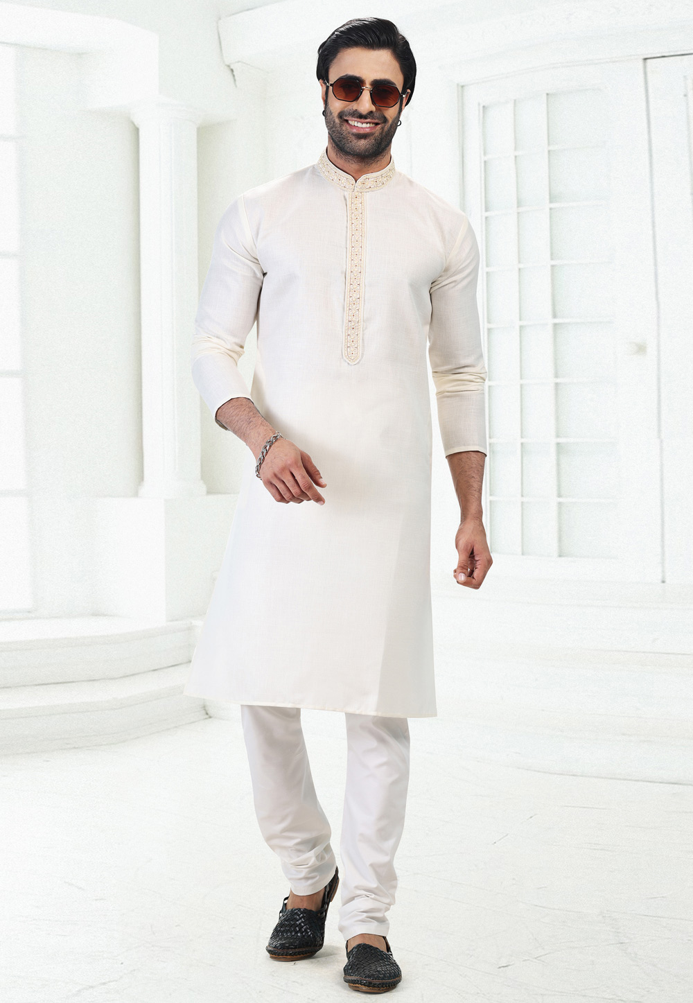 Off White Linen Kurta Pajama 258848