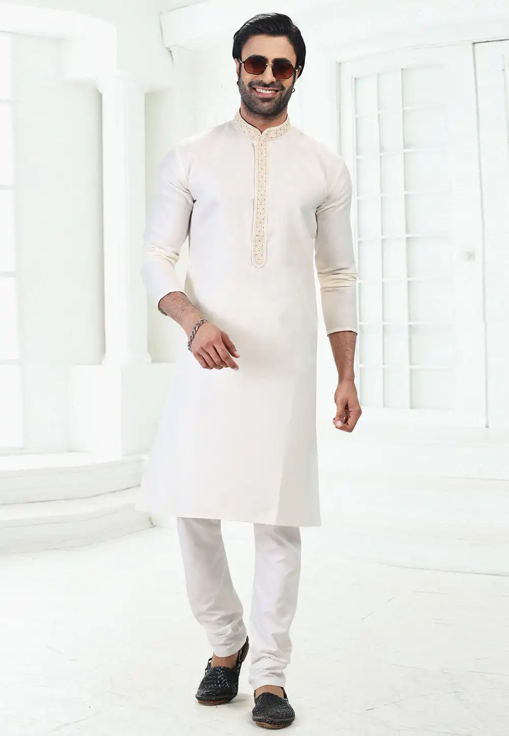Off White Linen Kurta Pajama 258848