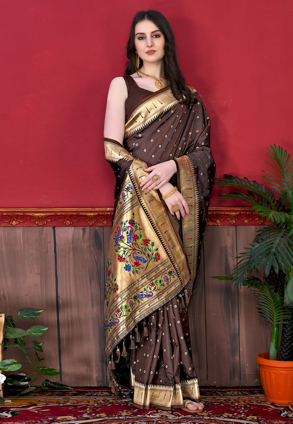 Brown Silk Paithani Saree 259070