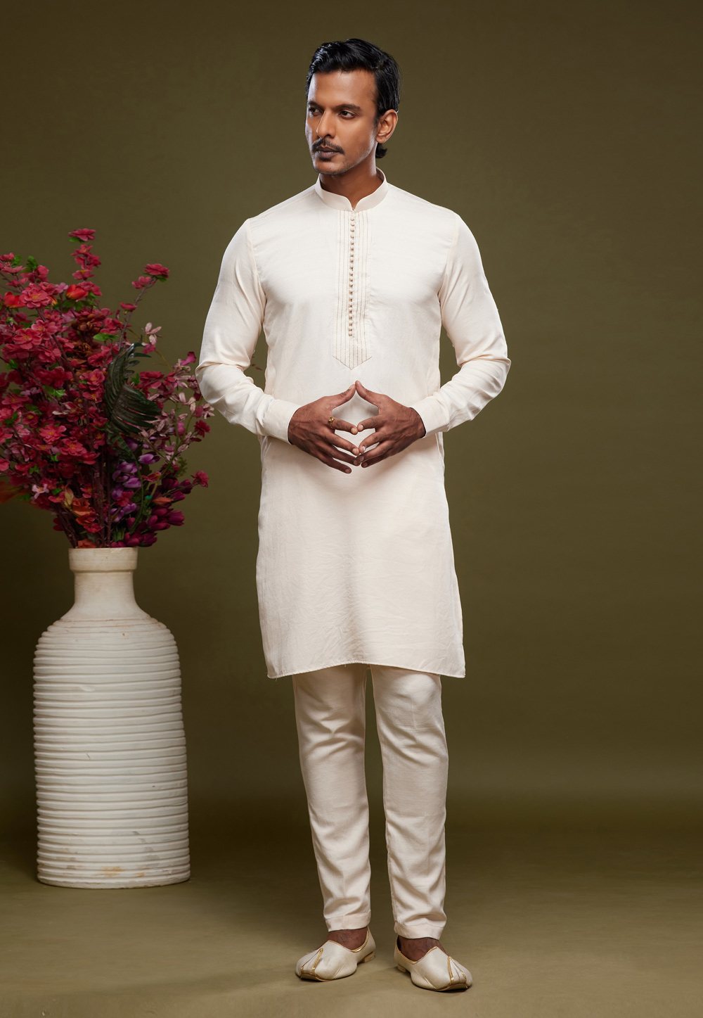 Off White Art Silk Kurta Pajama 275026