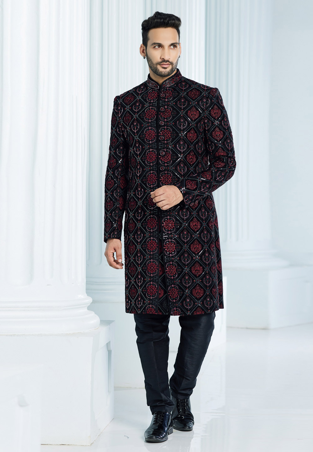 Black Velvet Pakistani Sherwani 275160