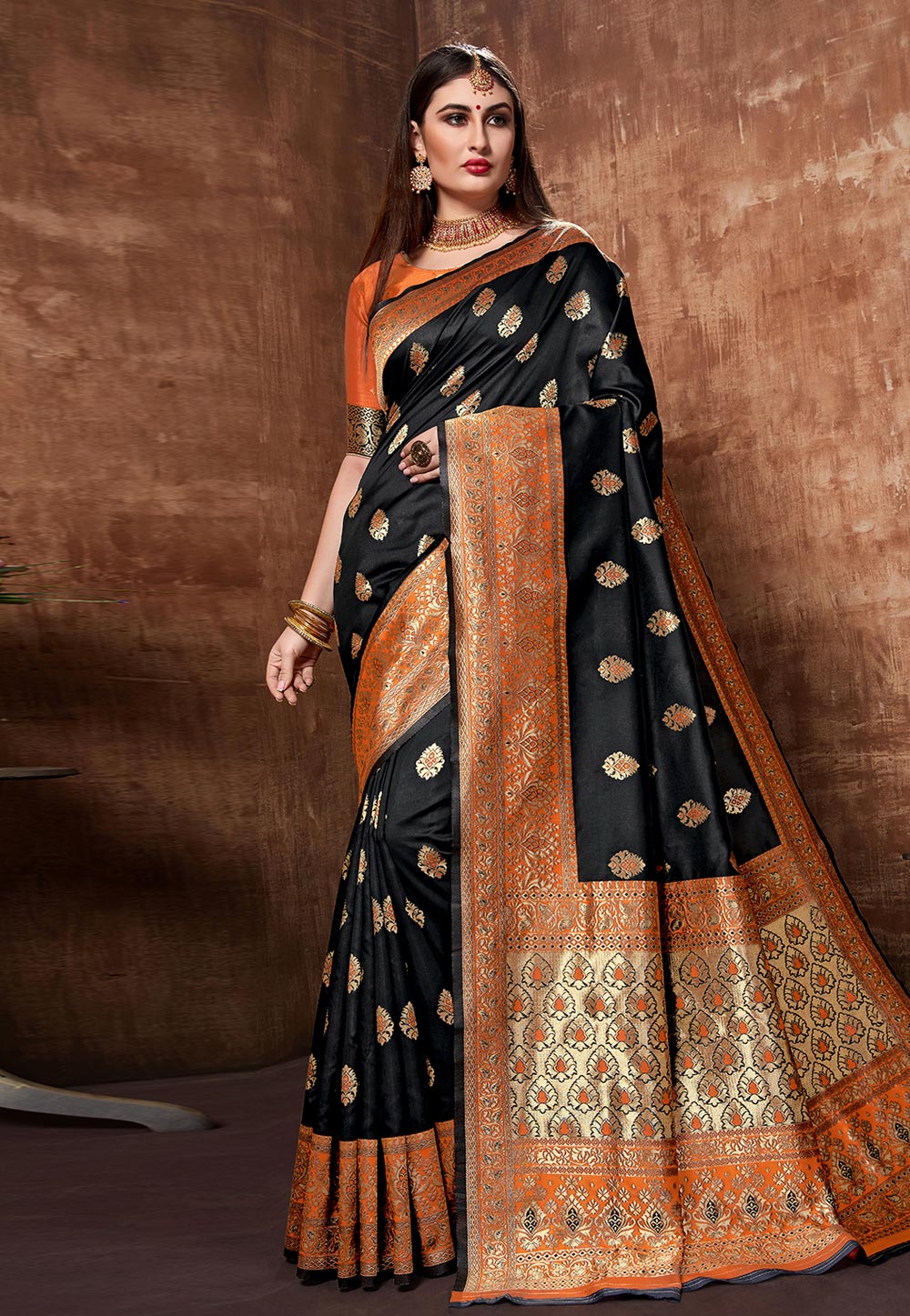 Black Banarasi Silk Saree With Blouse 197591