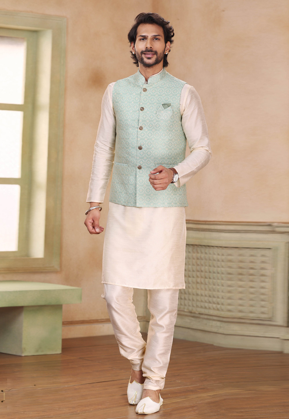 Cream Banarasi Silk Kurta Pajama With Jacket 264613