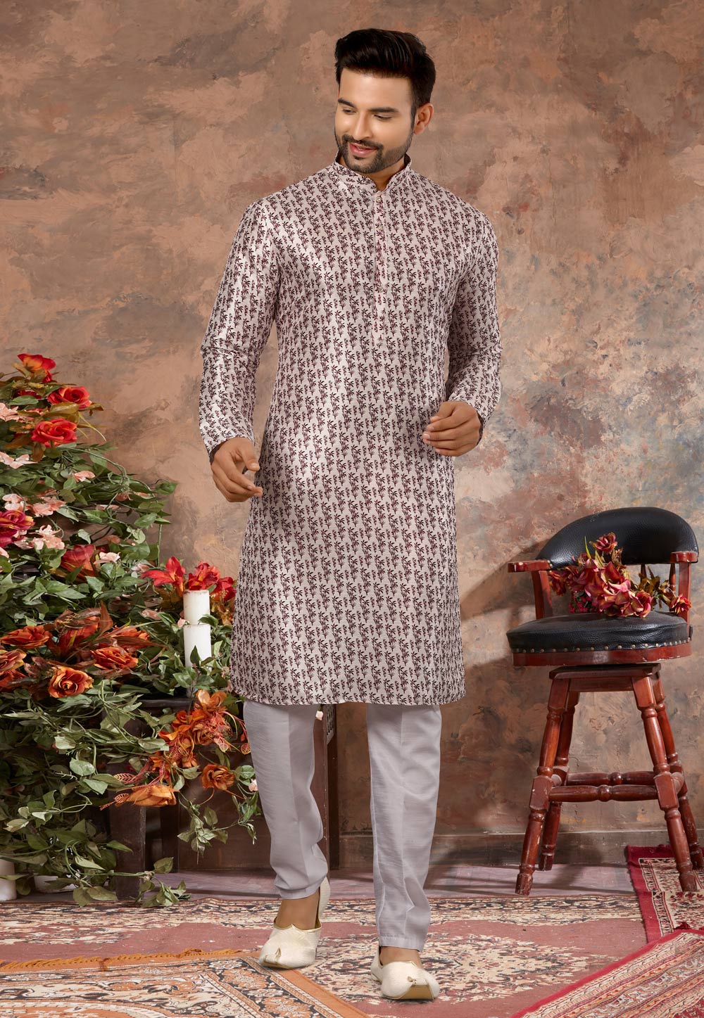 Off White Silk Kurta Pajama 250429