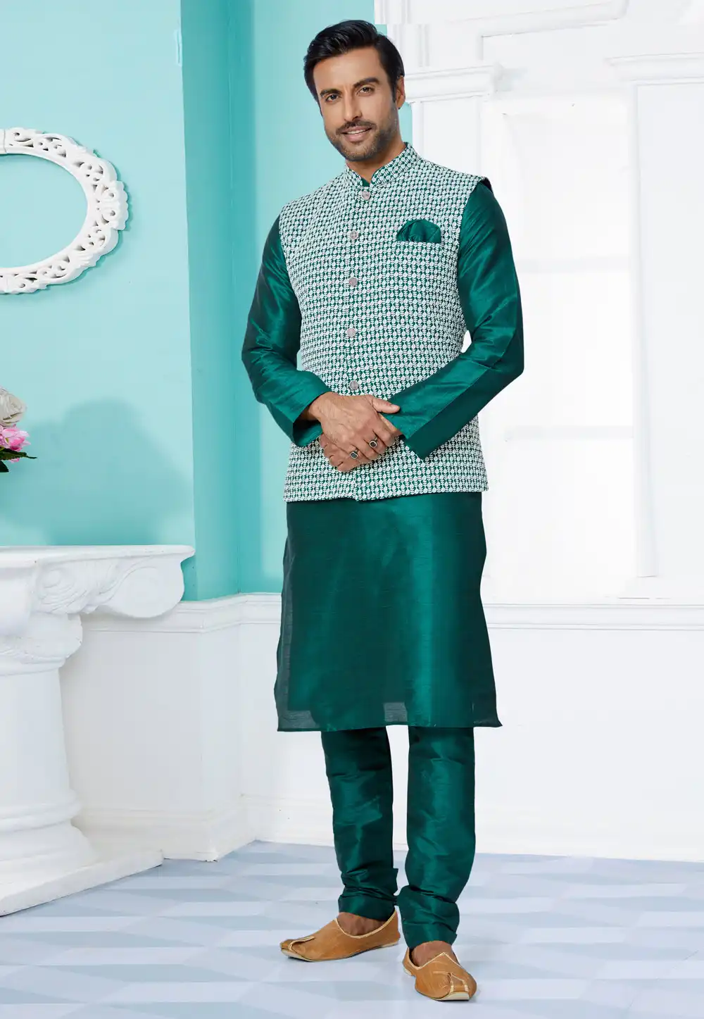 Green Banarasi Kurta Pajama With Jacket 268578