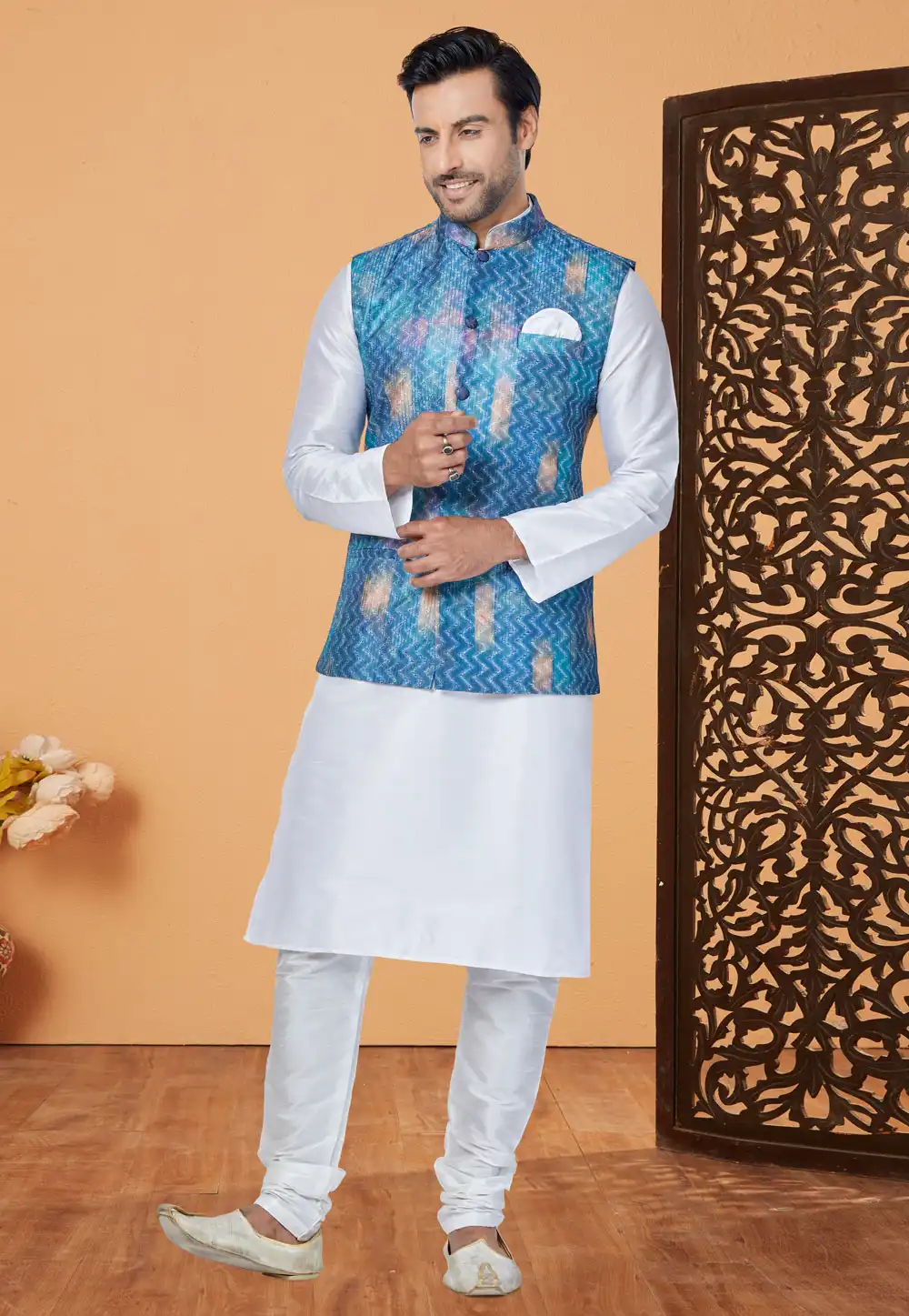 White Banarasi Kurta Pajama With Jacket 269023