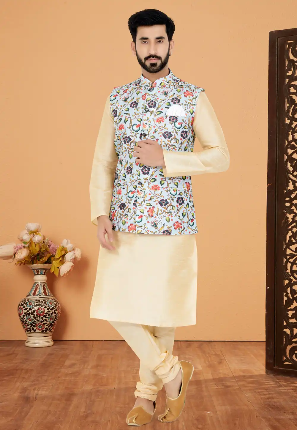 Cream Banarasi Kurta Pajama With Jacket 269029