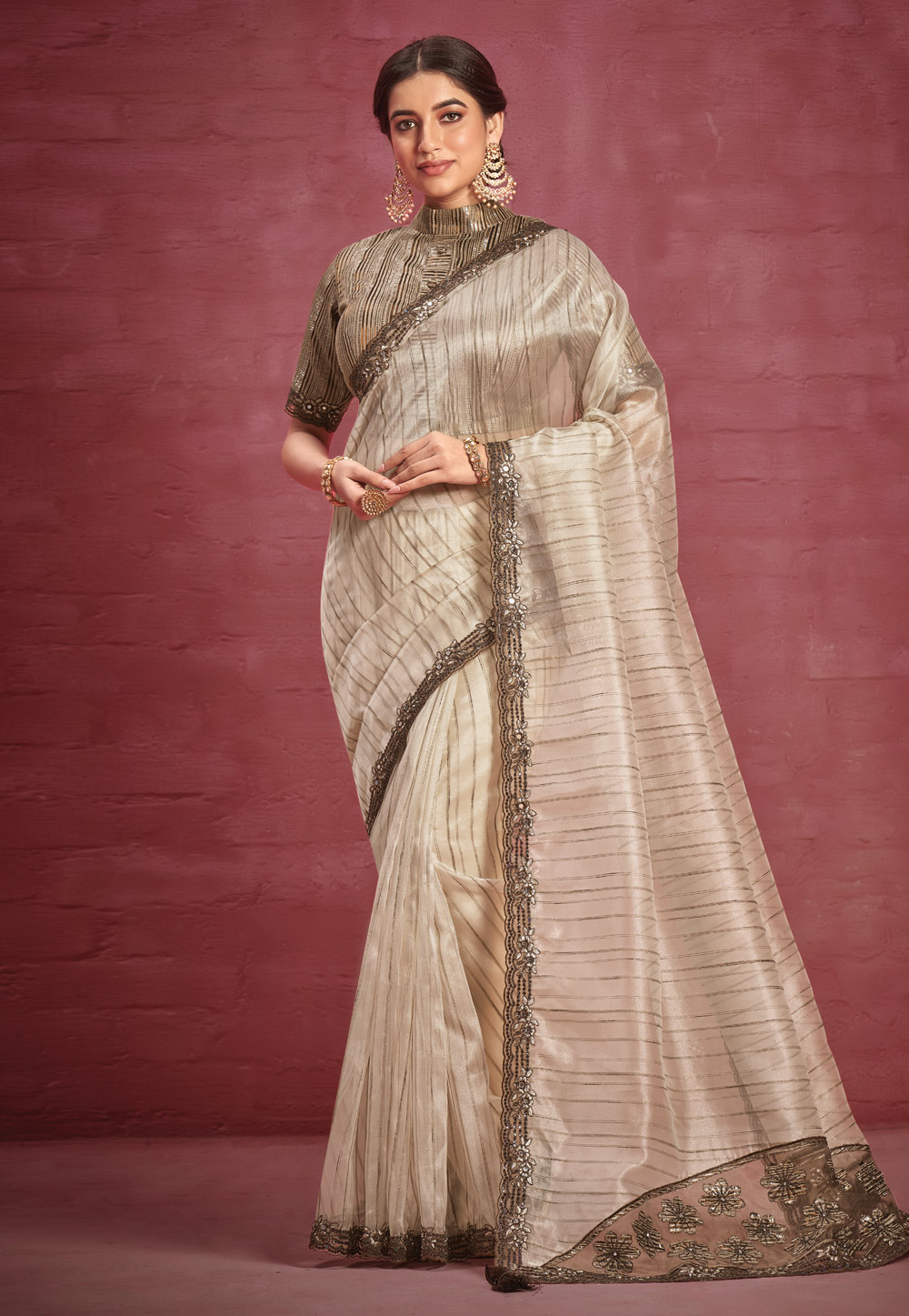 Beige Organza Saree With Blouse 256827