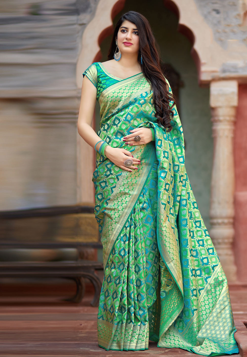 Green Banarasi Saree With Blouse 186482