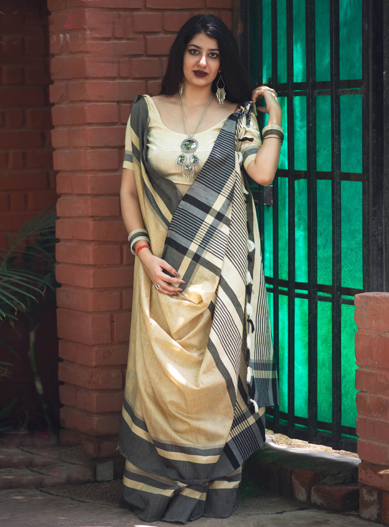 Beige Cotton Saree With Blouse 129513