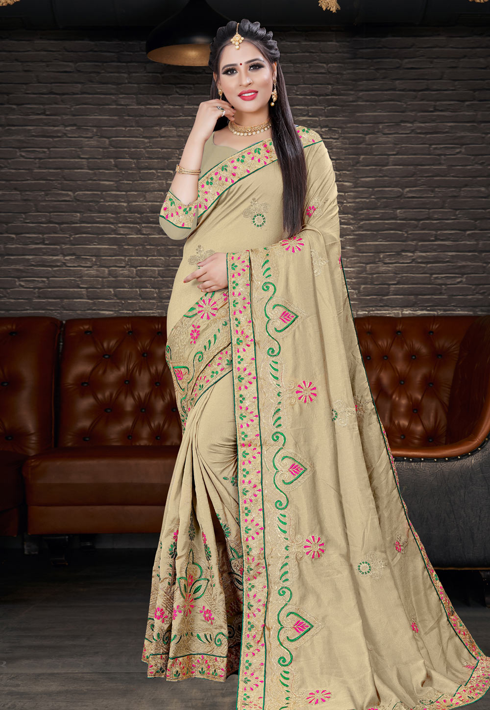 Beige Silk Saree With Blouse 210995