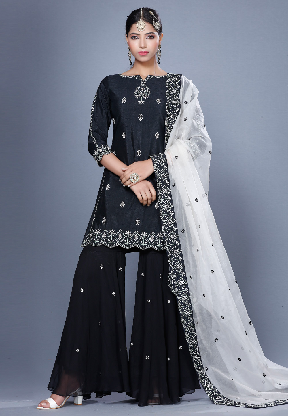 Black Raw Silk Pakistani Salwar Kameez 271216