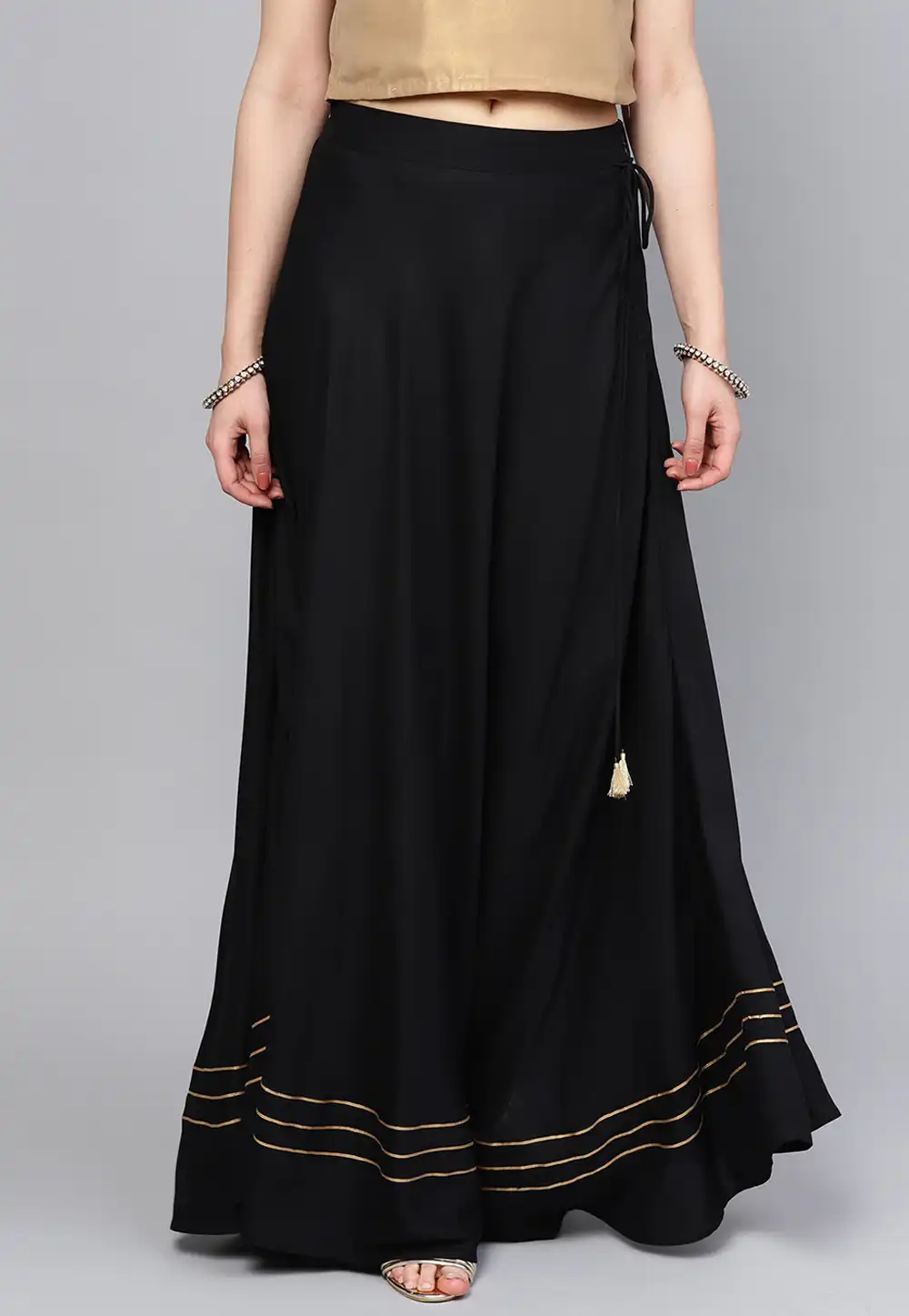 Black Rayon Readymade Skirt 187827
