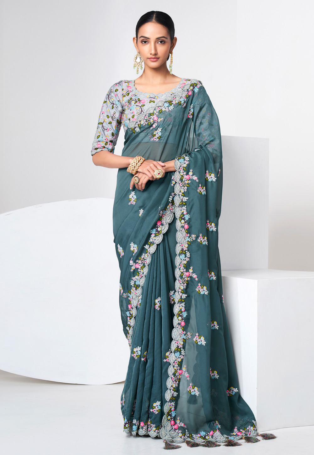 Grey Organza Saree With Blouse 259405