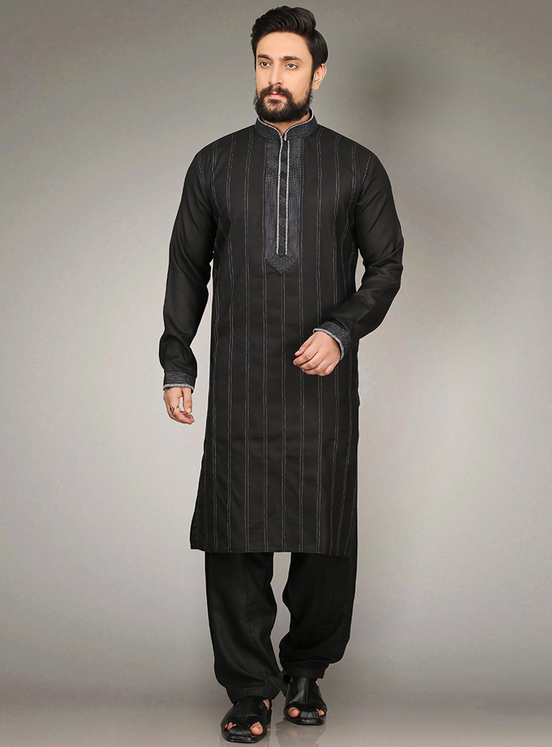 Black Cotton Readymade Kurta Pajama 90727