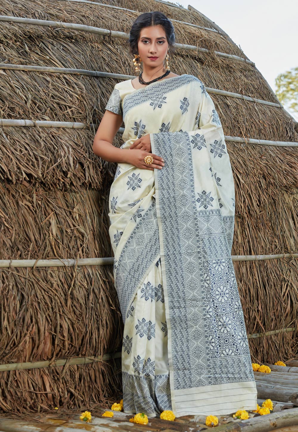 Off White Banarasi Silk Saree 217842