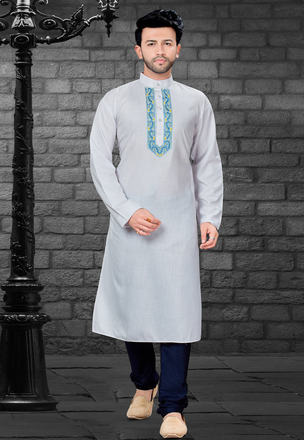 Off White Cotton Readymade Kurta Pajama 163849