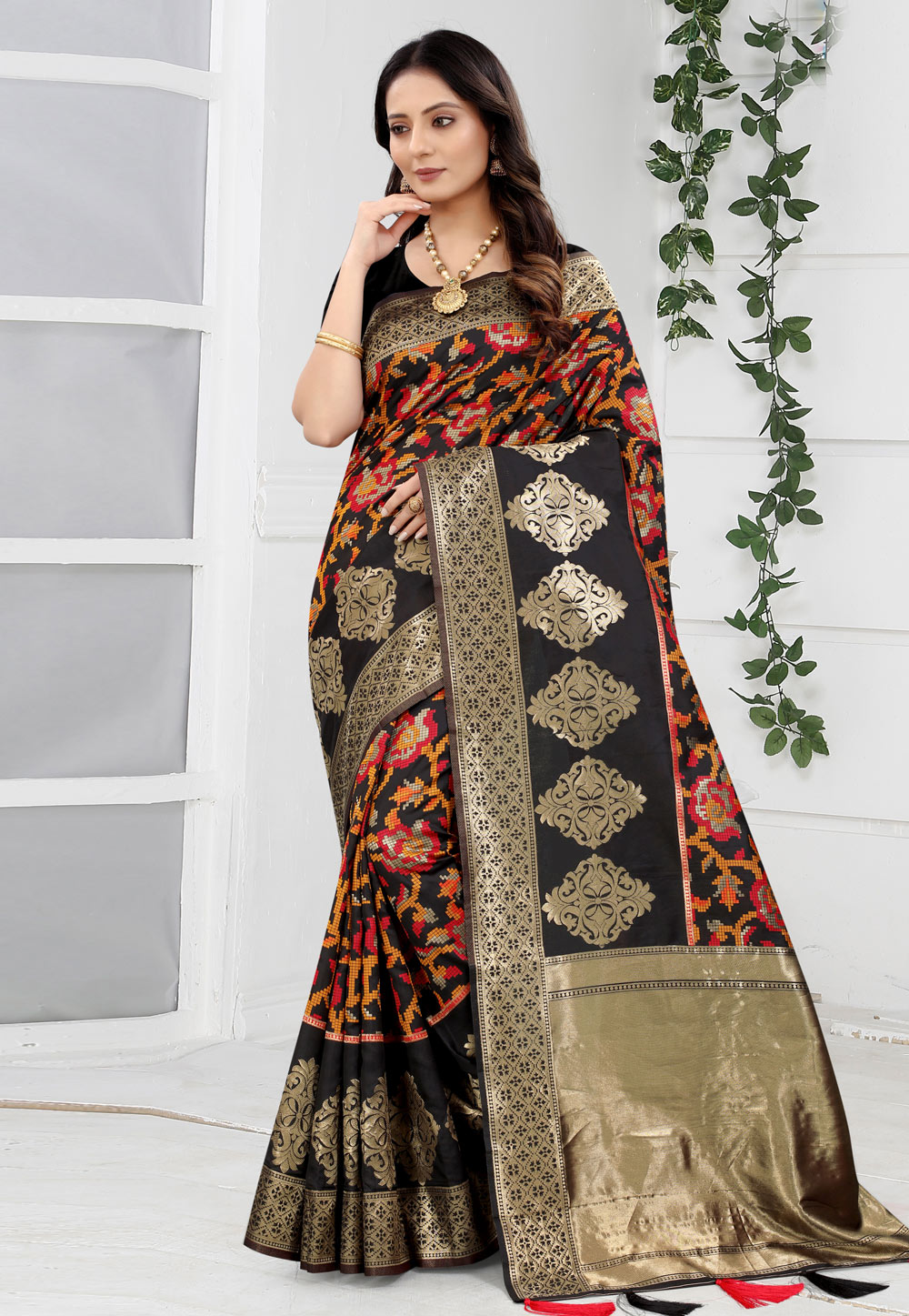 Black Banarasi Festival Wear Saree 239728