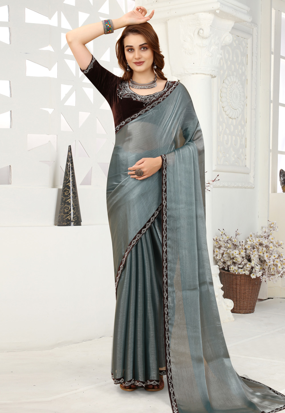 Grey Organza Saree With Blouse 249043