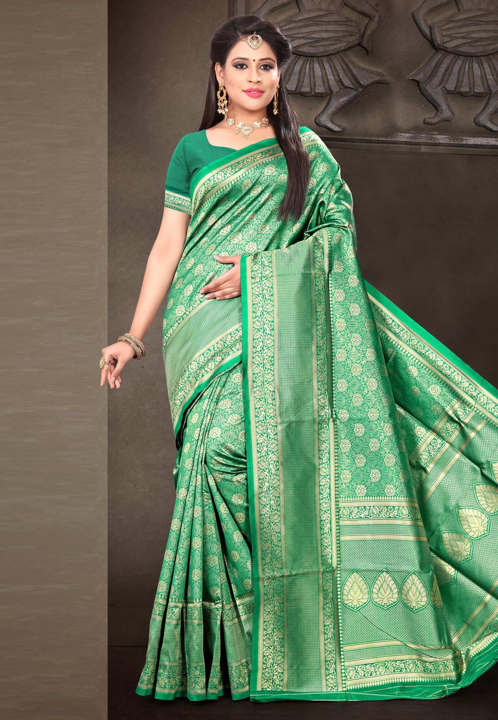 Green Banarasi Silk Saree With Blouse 170297