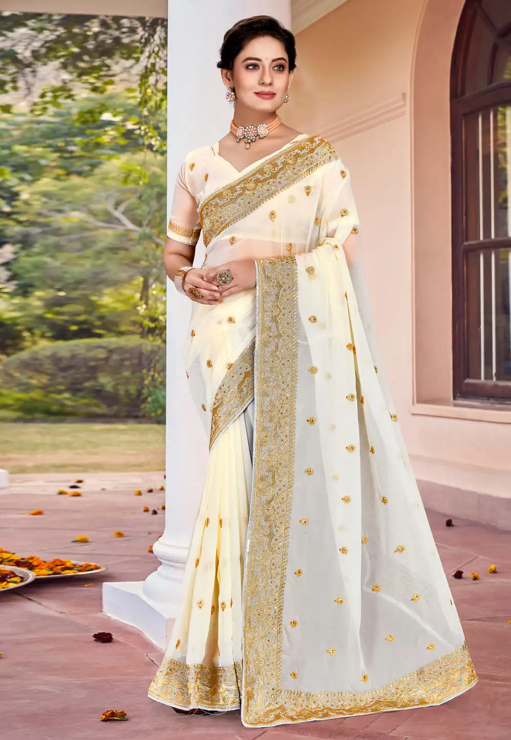 Off White Georgette Saree With Blouse 251103