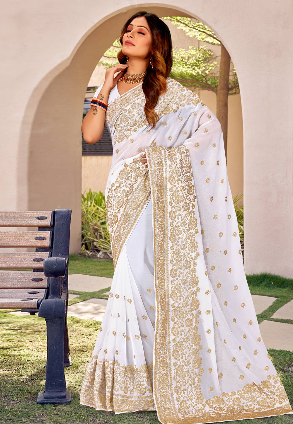 White Georgette Saree With Blouse 267996