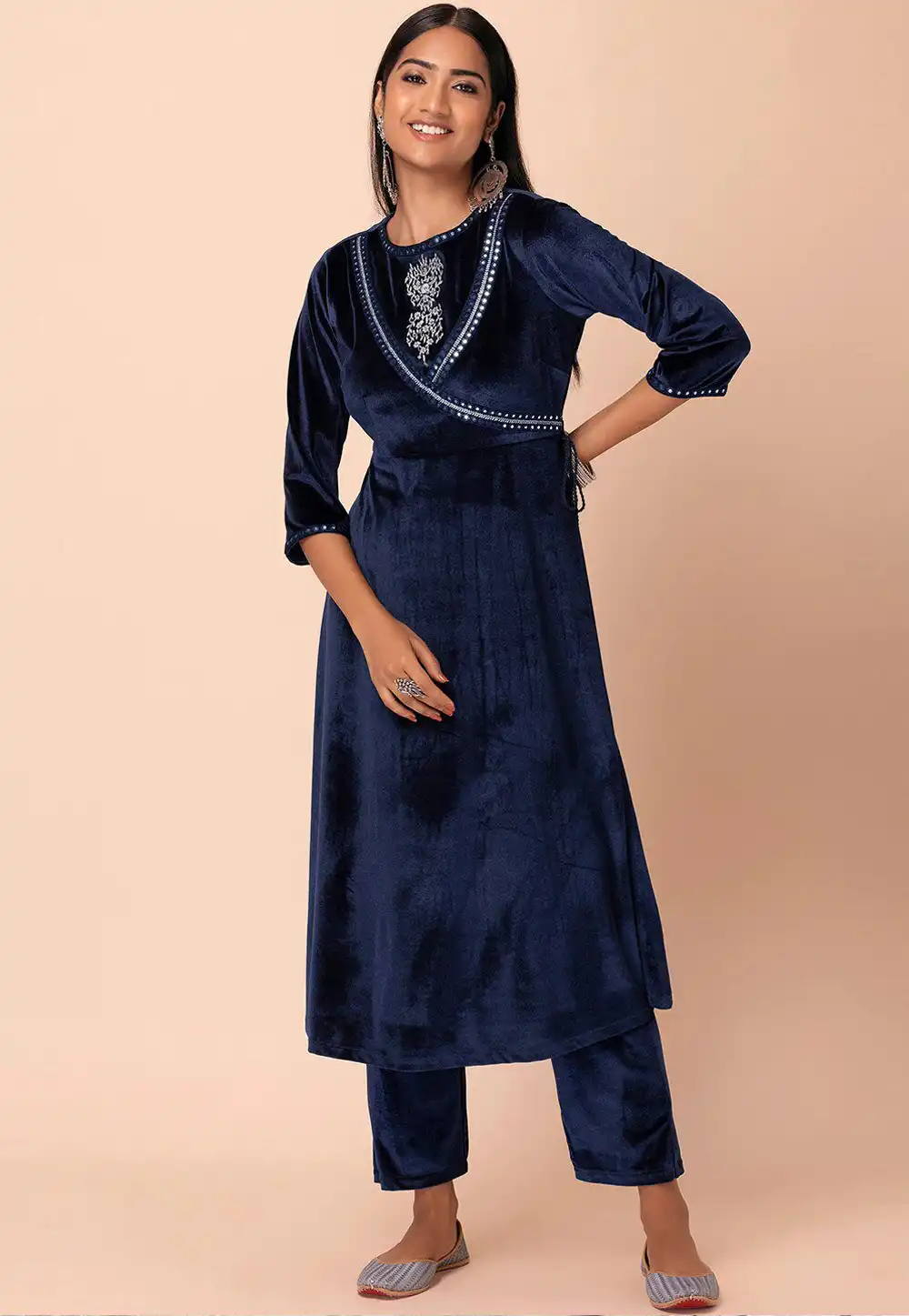 Navy Blue Velvet Kurta Set With Pant 254239