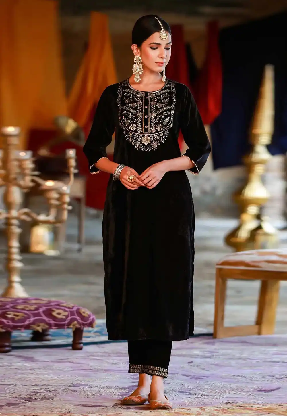 Green Velvet Kurta Set With Pant 254248