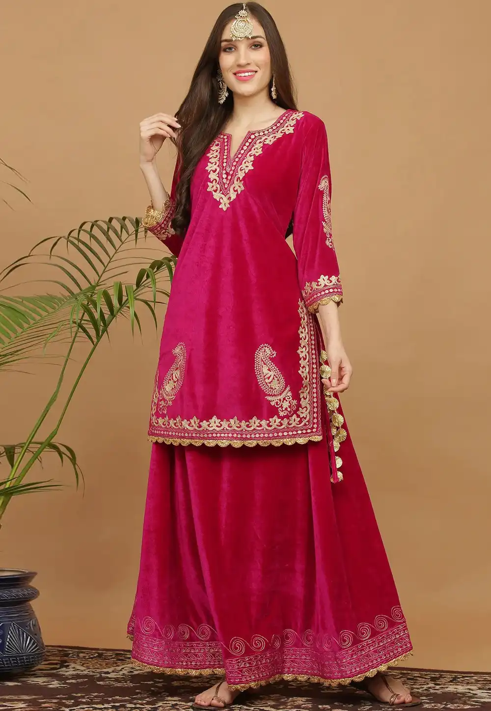 Magenta Velvet Kurta Set With Skirt 254250