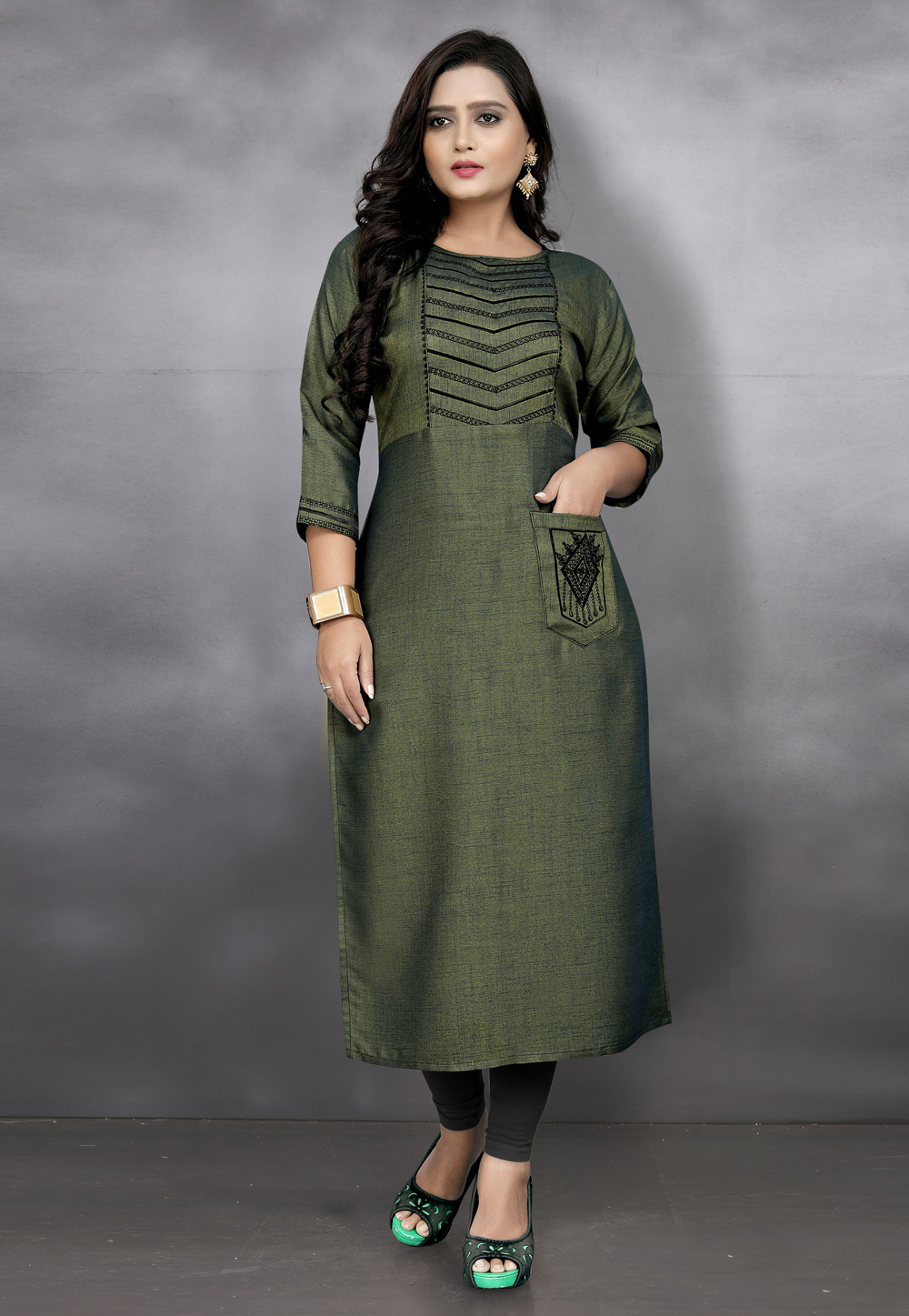 Mehndi Rayon Kurti 236335