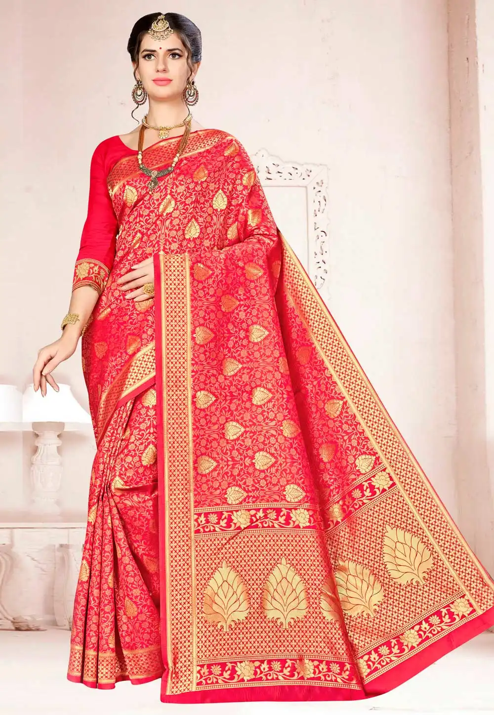 Red Banarasi Silk Saree With Blouse 220184