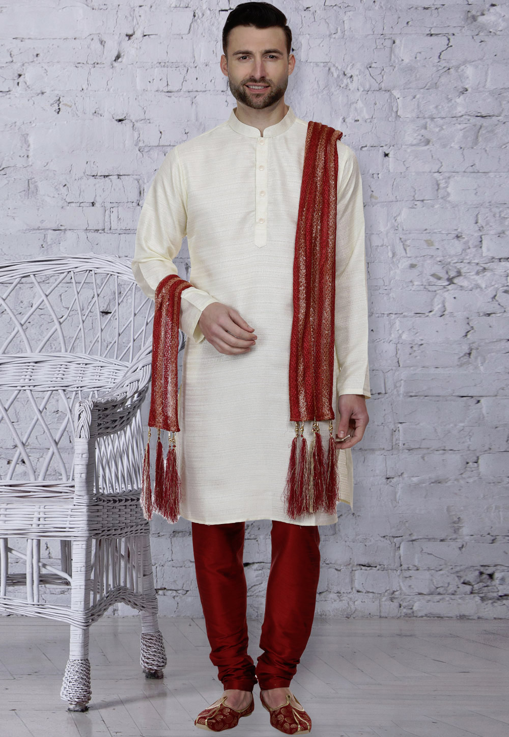 White Bhagalpuri Silk Readymade Kurta Pajama 160941
