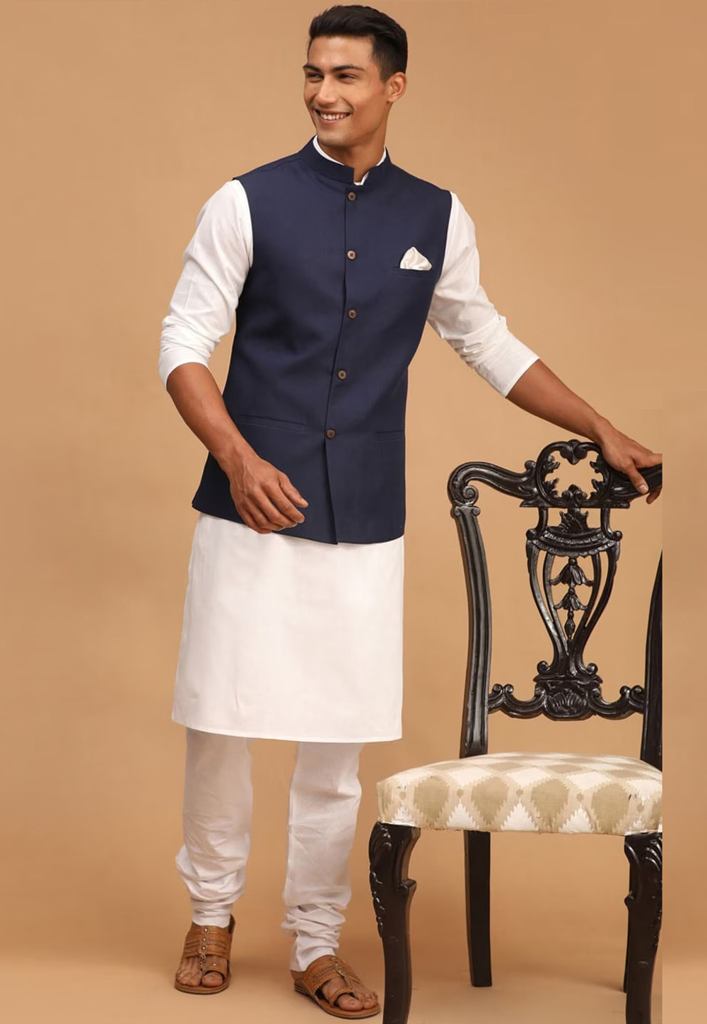 White Cotton Kurta Pajama With Jacket 276499