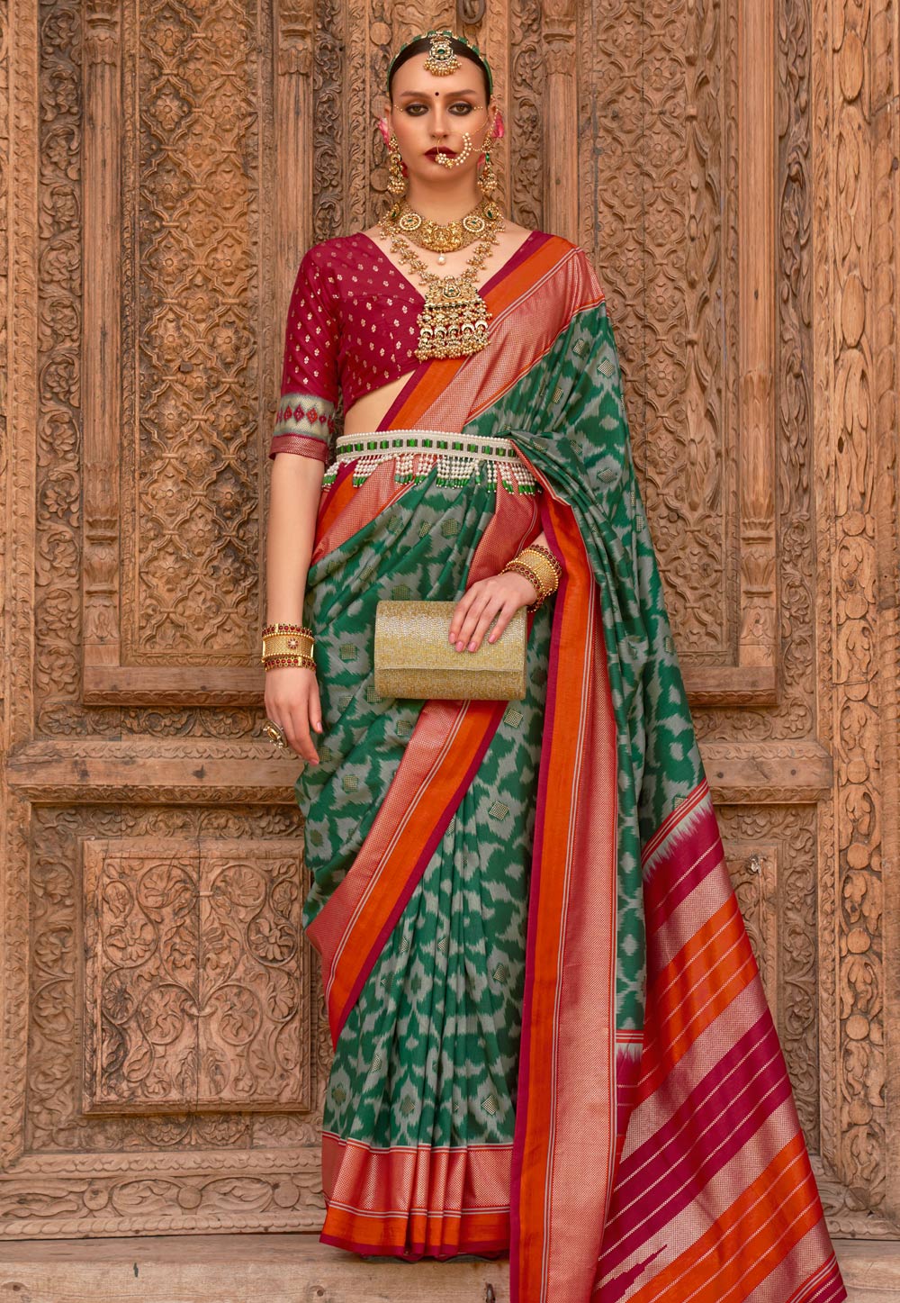 Green Silk Saree With Blouse 265355