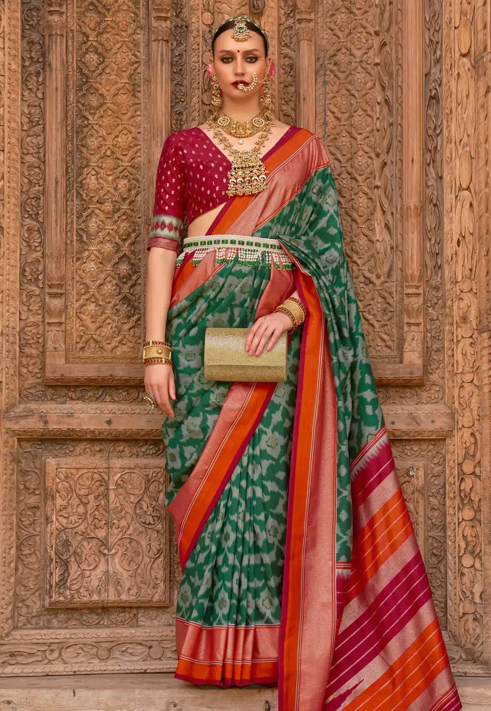 Green Silk Saree With Blouse 265355