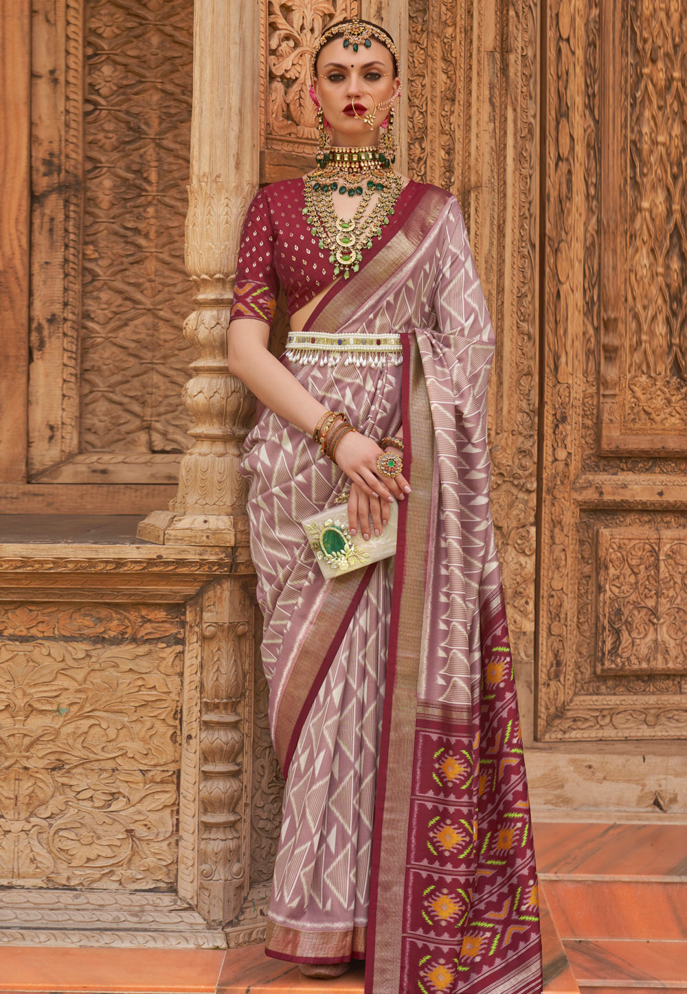 Light Pink Silk Saree With Blouse 265359