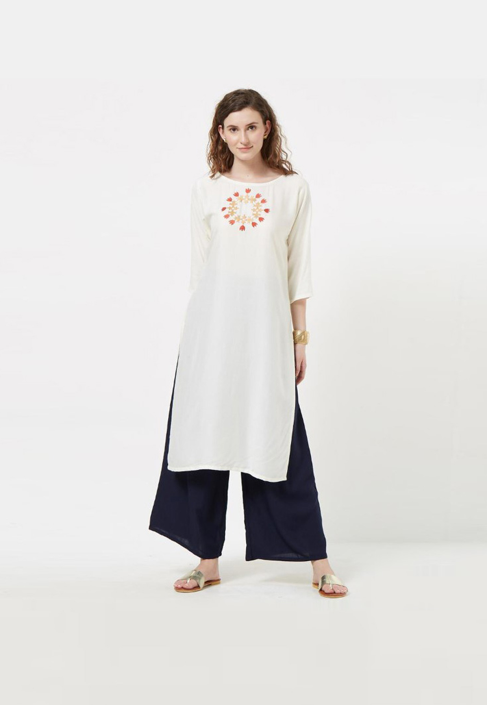 Off White Rayon Readymade Kurta Set With Palazzo 203108