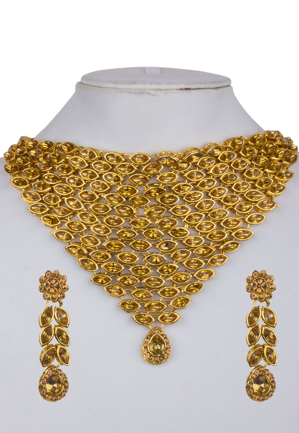 Golden Alloy Necklace Set with Maang Tikka 157121