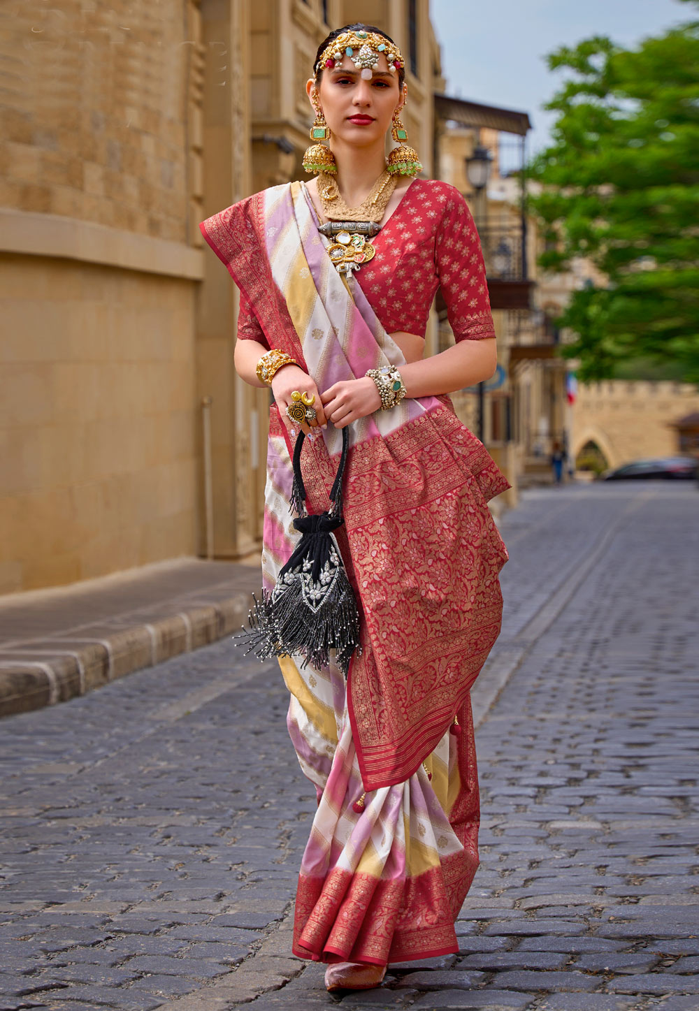 Red Silk Saree With Blouse 271670